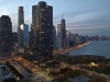 俯瞰波尔克兄弟公园，对着街道前的交通，黄昏在芝加哥_3840x2160