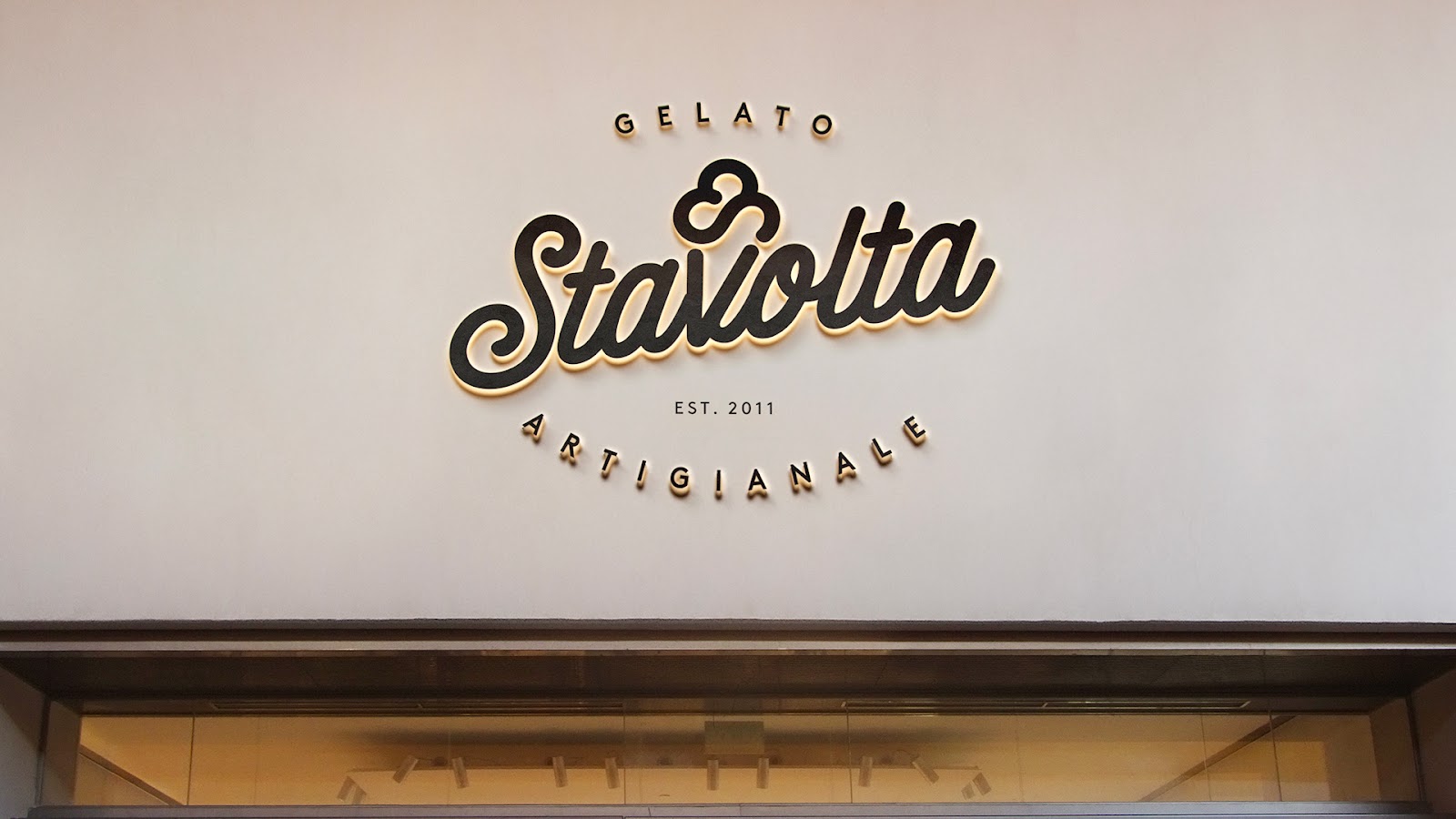 时尚的埃及Stavolta冰淇淋品牌包装设计